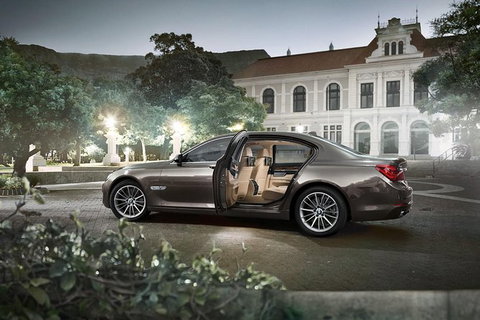 BMW Car Melbourne Airport To CBD - Tourism Gold Coast 3