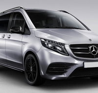 Melbourne Airport Transfers Melbourne Airport MEL to Melbourne in Luxury Van - Tourism Gold Coast
