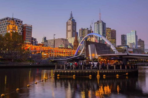 Melbourne Airport Transfers: Melbourne To Melbourne Airport MEL In Luxury Van - Tourism Gold Coast 6