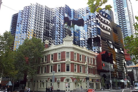 Melbourne Airport Transfers: Melbourne To Melbourne Airport MEL In Luxury Car - Tourism Gold Coast 4