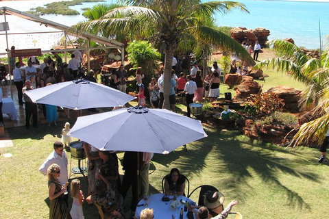 Prehistoric Bubbles And Nibbles Hovercraft Tour - Tourism Gold Coast 5