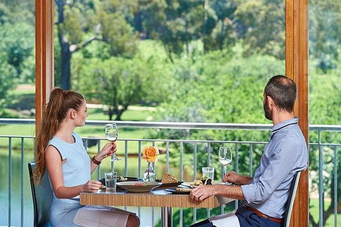 Romance Aircraft Flight + Scenic Tour + 3 Course Lunch + Beer Tasting + Hamper - Tourism Gold Coast 3