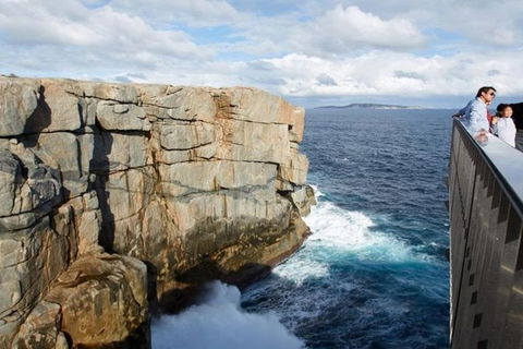The Gap & Natural Wonders Guided Tour - Tourism Gold Coast 1