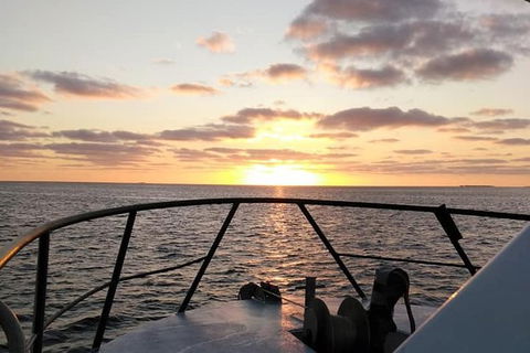 Sunset Geraldton Harbour Cruise - Tourism Gold Coast 0