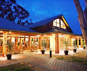 Elmar's In The Valley - Tourism Gold Coast 0