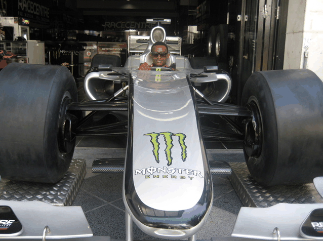 Racecentre - Tourism Gold Coast 0