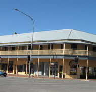 Colac Hotel - Tourism Gold Coast