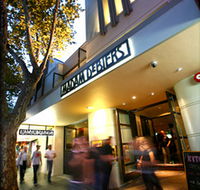 Madam De Biers Hotel Bar - Tourism Gold Coast