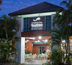 Runaway Bay Tavern - Tourism Gold Coast 0