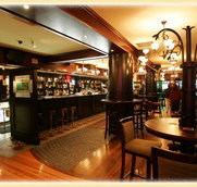 Waxy's Irish Pub - Tourism Gold Coast