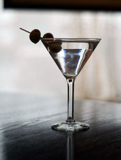 Nell's Cocktail Lounge - Tourism Gold Coast 1