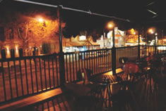 Cambridge Balcony Bar - Tourism Gold Coast 3