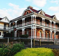 Old England Hotel - Tourism Gold Coast