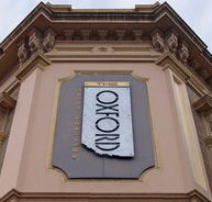 The Oxford Hotel - Tourism Gold Coast