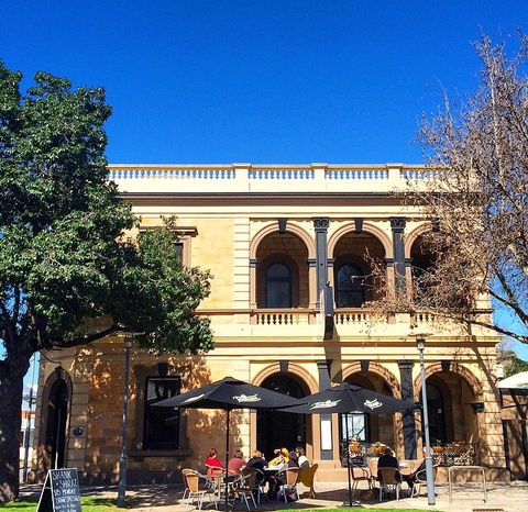 The Kentish Hotel - Tourism Gold Coast 5