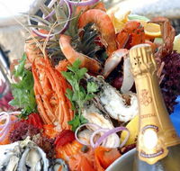 The Lazy Lobster - Tourism Gold Coast