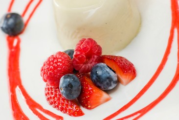 Gusto Riverfront Restaurant - Tourism Gold Coast 0