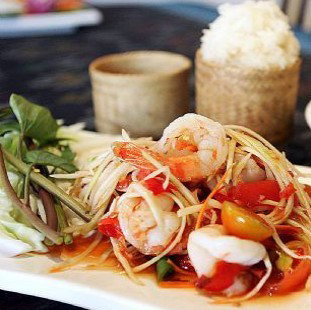 Zab Isan - Tourism Gold Coast 0