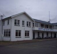 Spring Bay Hotel - Tourism Gold Coast