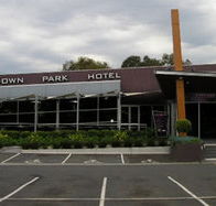 Sandown Park Hotel - Tourism Gold Coast
