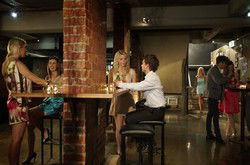 Olympic Hotel - Tourism Gold Coast 0
