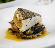 The Union Hotel - Uncorked Restaurant - Tourism Gold Coast 1