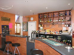 Sportsmans Hall Hotel - Tourism Gold Coast 2
