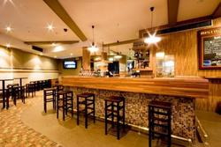 The Coopers Hotel Newtown - Tourism Gold Coast 2
