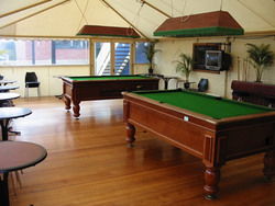 Sportsmans Hall Hotel - Tourism Gold Coast 3