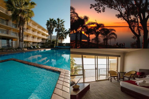 The Beachcomber Hotel - Tourism Gold Coast 1