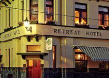 The Retreat Hotel - Tourism Gold Coast 0