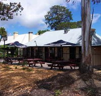 Old Canberra Inn - Tourism Gold Coast