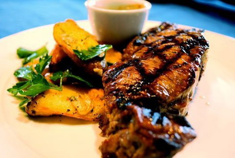 Belvedere Bar N Grill - Tourism Gold Coast 1