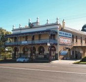 Caledonia Hotel - Tourism Gold Coast