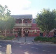 Alpine Hotel - Tourism Gold Coast