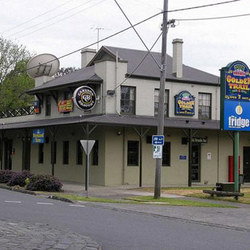 Westmeadows Tavern - Tourism Gold Coast 0