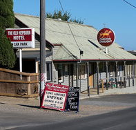 Old Hepburn Hotel - Tourism Gold Coast