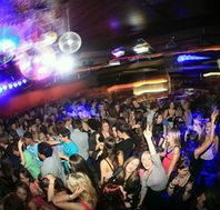Club Bay View - Tourism Gold Coast
