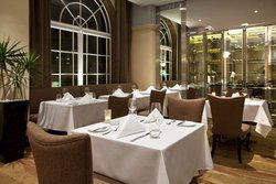 Bistro Fax - Tourism Gold Coast 1