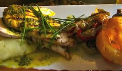 The Queenscliff Historic Royal Hotel - Tourism Gold Coast 2