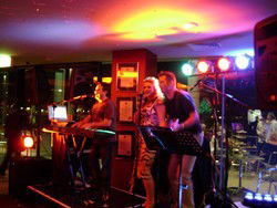 The Stage Door Bar & Brasserie - Tourism Gold Coast 2