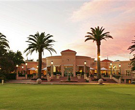 Links Hope Island Golf Club - Tourism Gold Coast 0