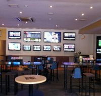 Tacking Point Tavern - Tourism Gold Coast