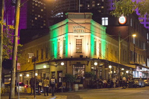 The Australian Hotel - Tourism Gold Coast 6