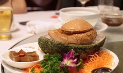 East Ocean Restaurant - Tourism Gold Coast 4