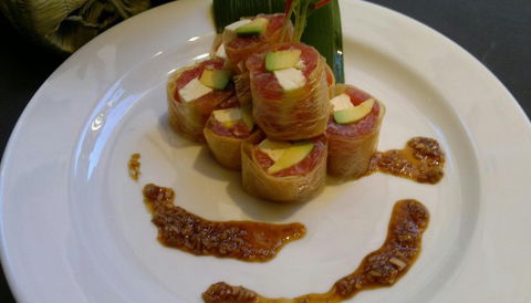 Uchi Lounge - Tourism Gold Coast 5
