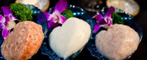 I Pot Restaurant - Tourism Gold Coast 1
