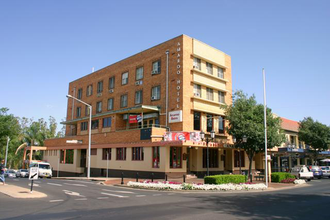 Amaroo Hotel - Tourism Gold Coast 2