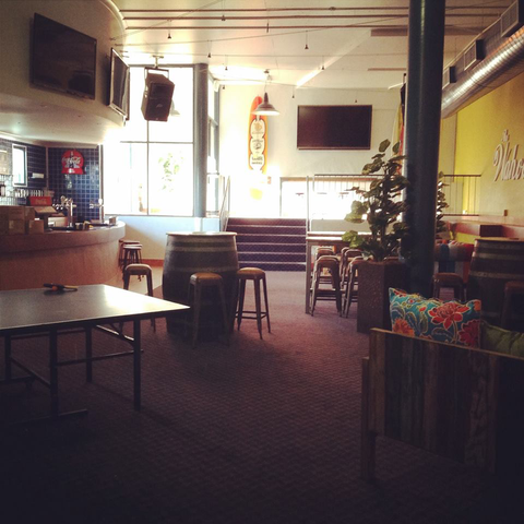 Golden Sands Tavern - Tourism Gold Coast 1