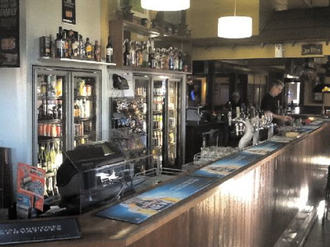 Hotel Cecil Casino - Tourism Gold Coast 3